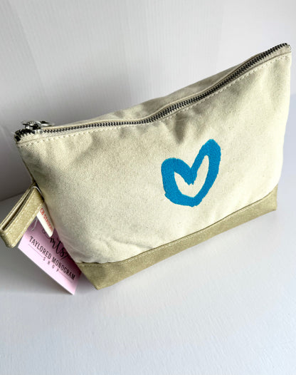 carrie song x tms heart travel pouch (gold w/ turq heart)